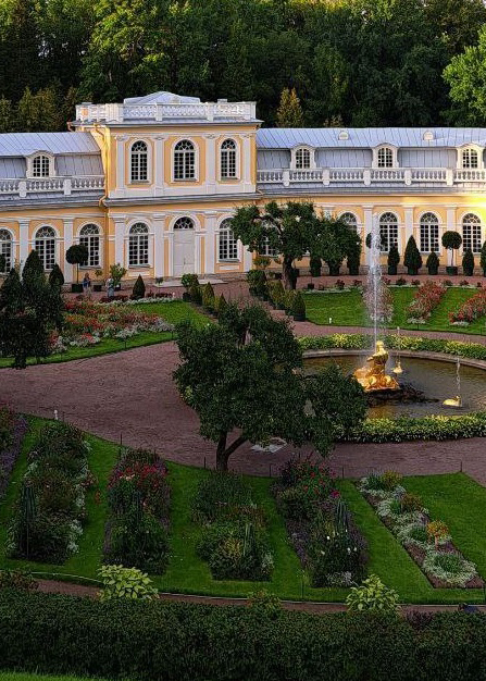 Путешествие в Санкт-Петербург на майские праздники: как выбр...