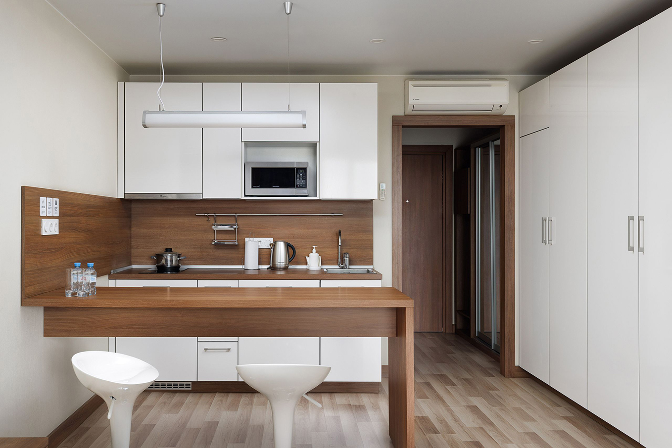 Multiple dining table and smart chair