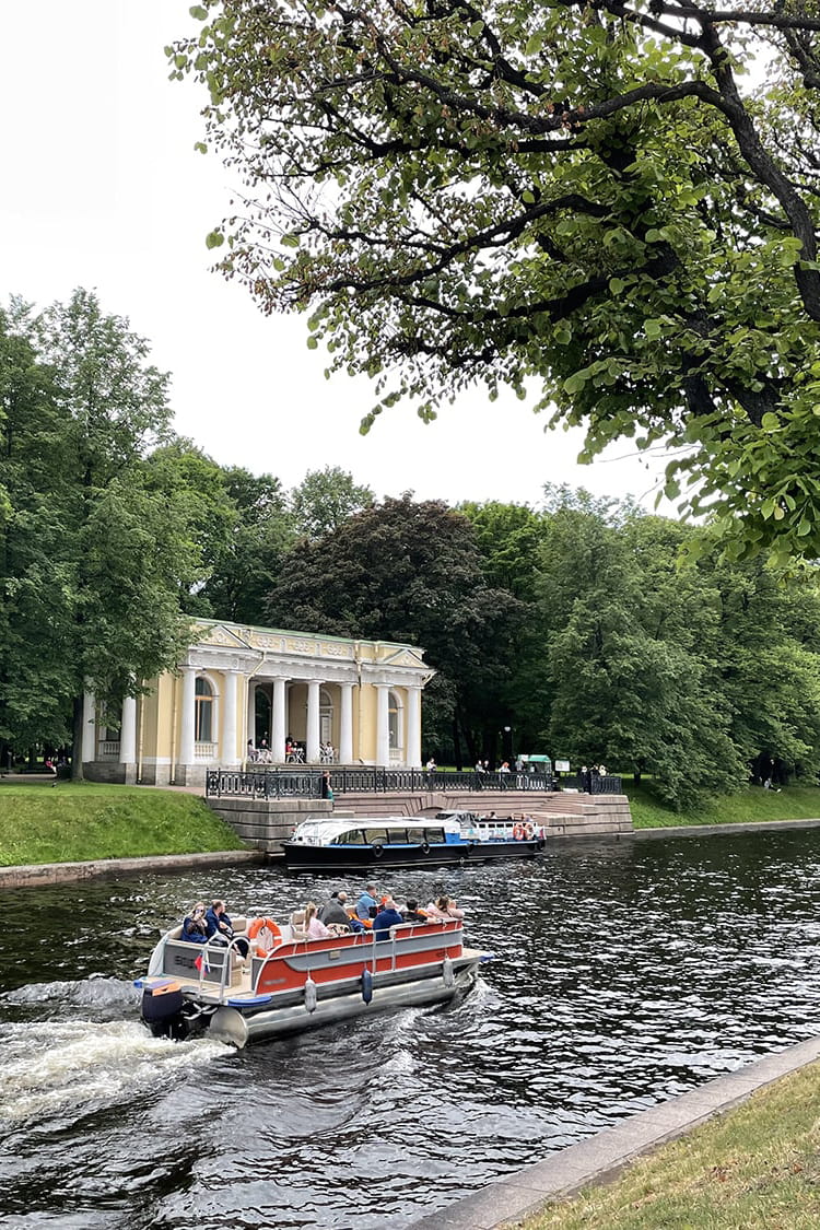 Как отдохнуть в Санкт-Петербурге летом 2026