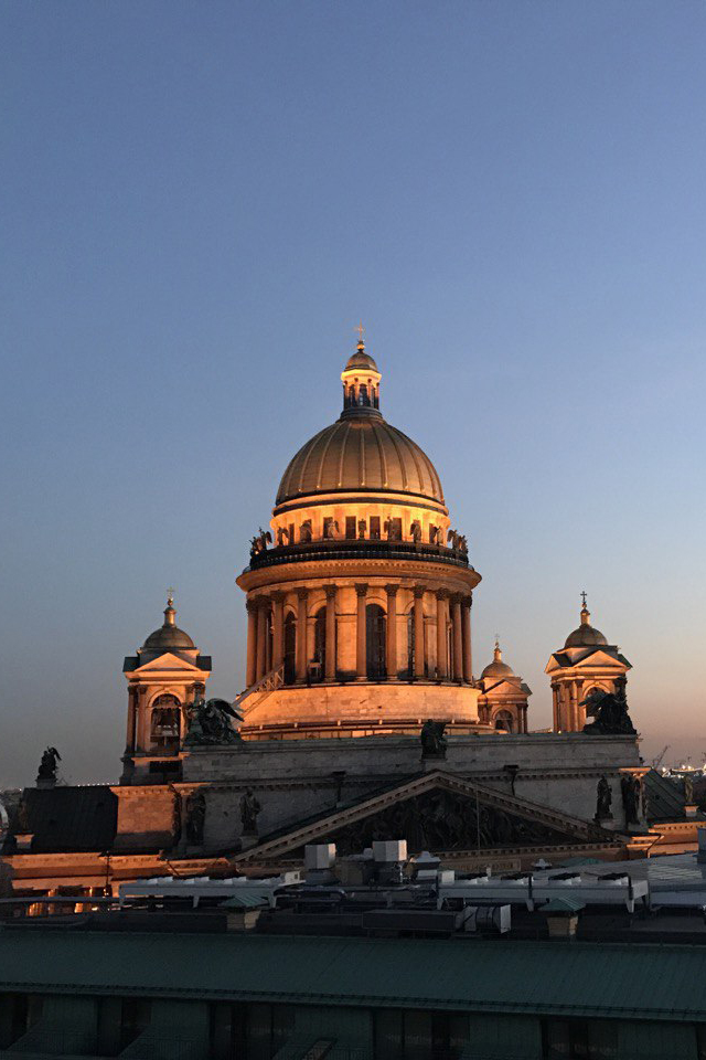 preview_Исаакиевский собор: храм Санкт-Петербурга, поражающий масштабом