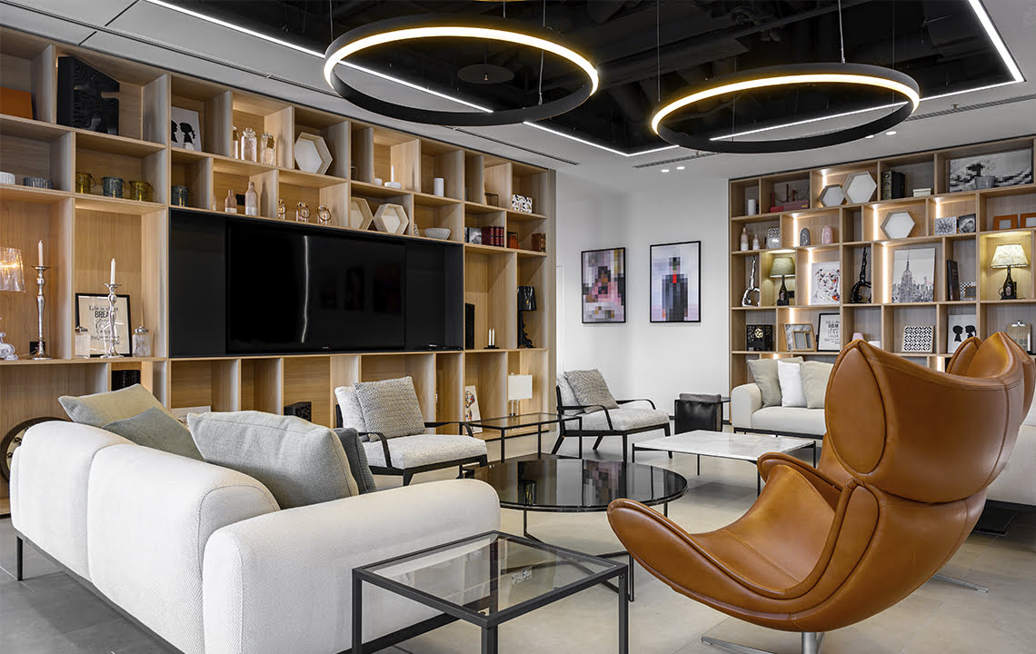 YE'S Technopark присвоено 4 звезды